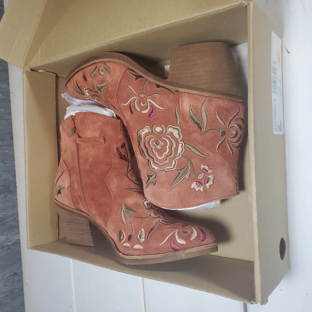 Sofft Westmont II Embroidered Floral Ankle Boots - Burnt Orange - Picture 5 of 6